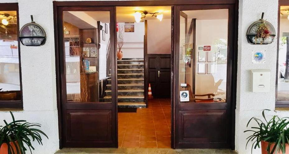 Hotel Alkyon Kala Nera Buitenkant foto